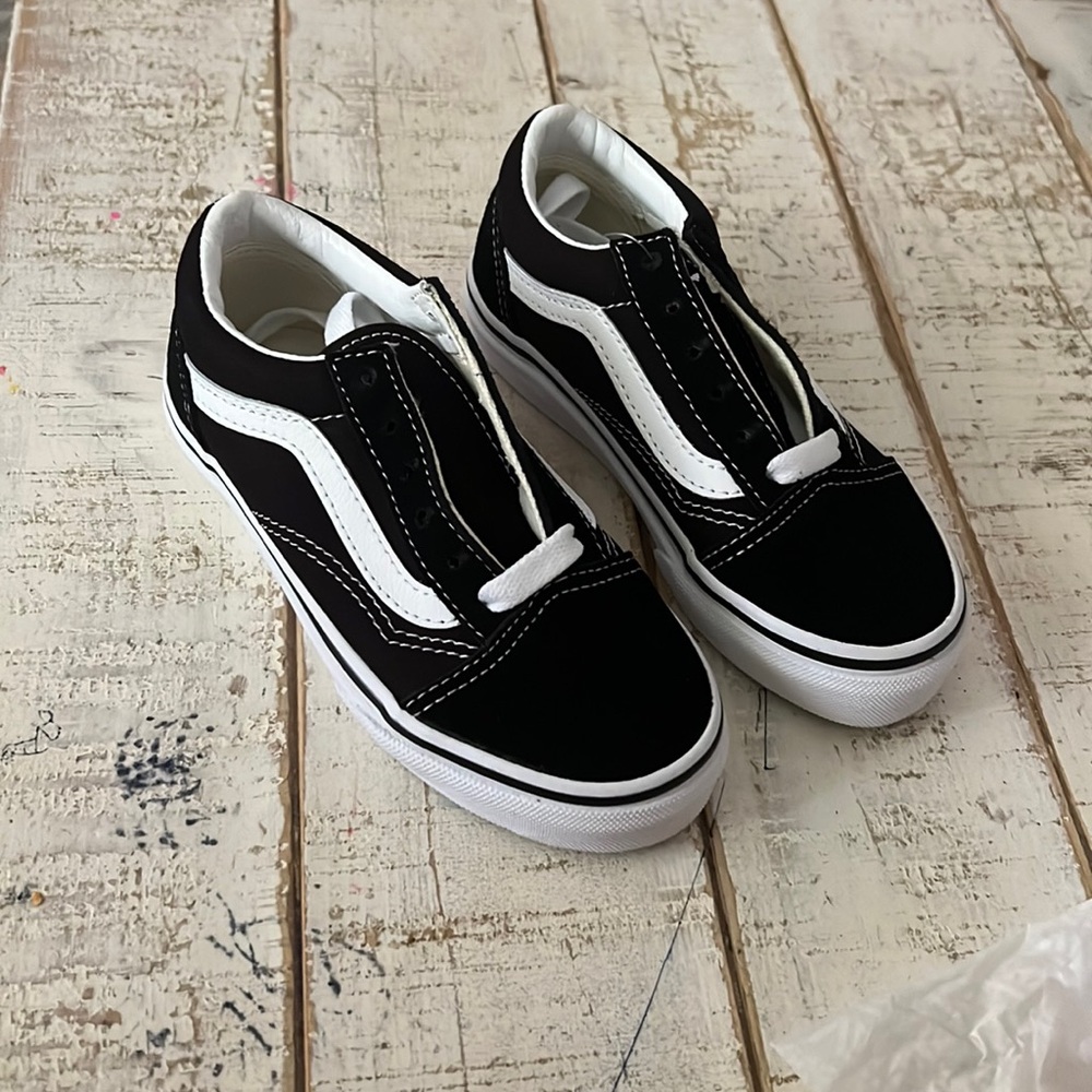 Vans Old School,Brand new with tags,never worn before
